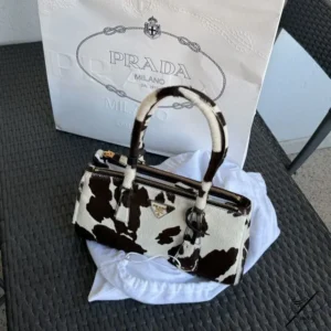 چرم گاوی چیست